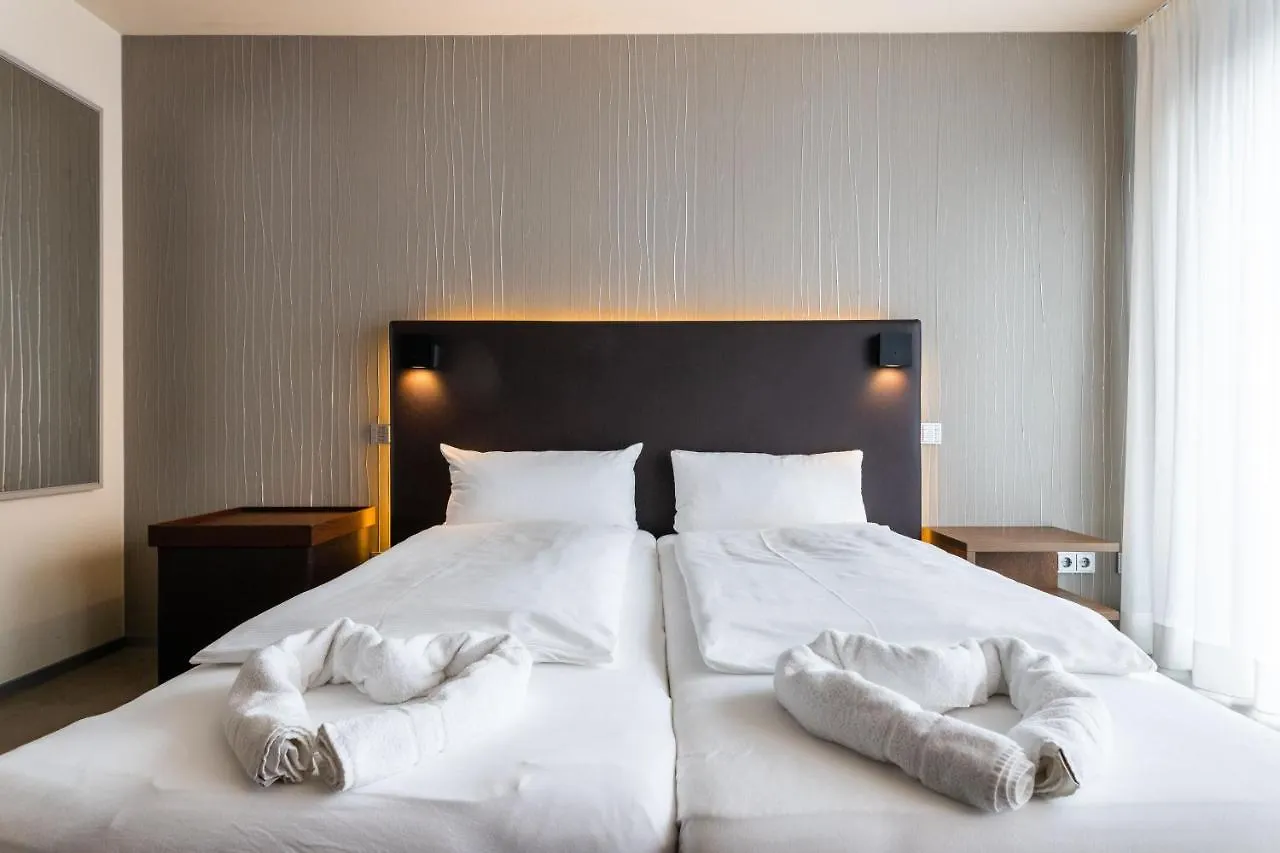 Carbyside Aparthotel Heidelberg 3*,  Germany